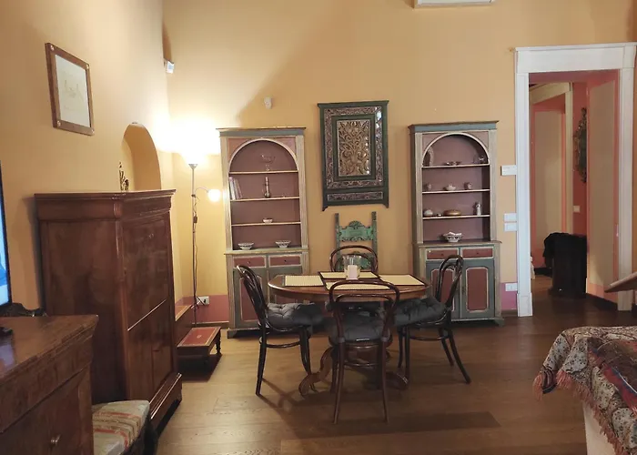Library's House